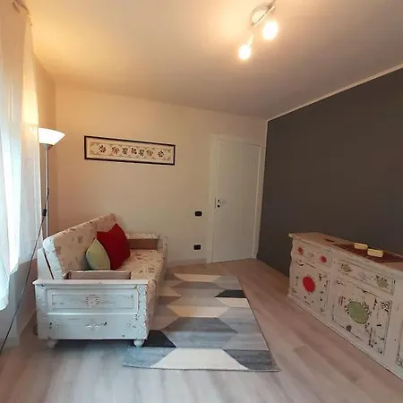 La Casa Della Creativita - Cir 0003 דירה